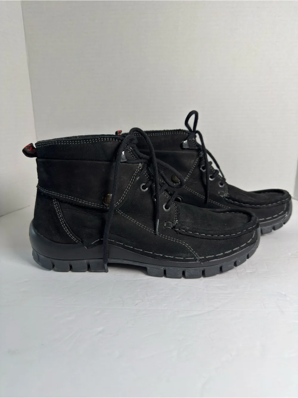 Wolky Men's Black Suede Chukka Boots size 38